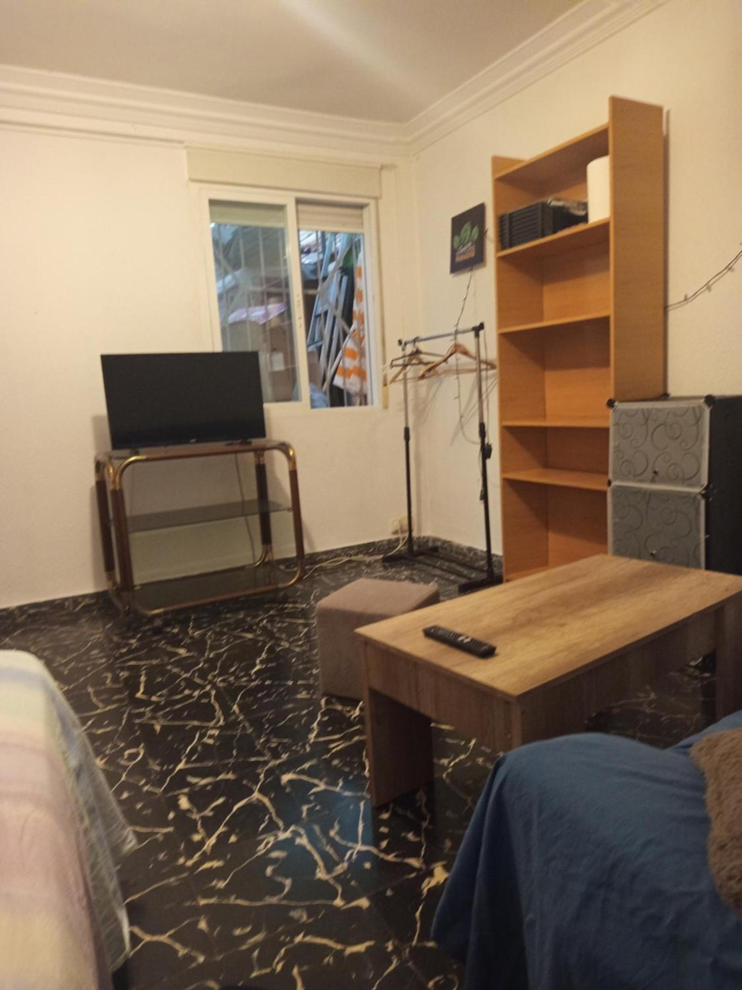 Habitaciones Comodas غانديا المظهر الخارجي الصورة