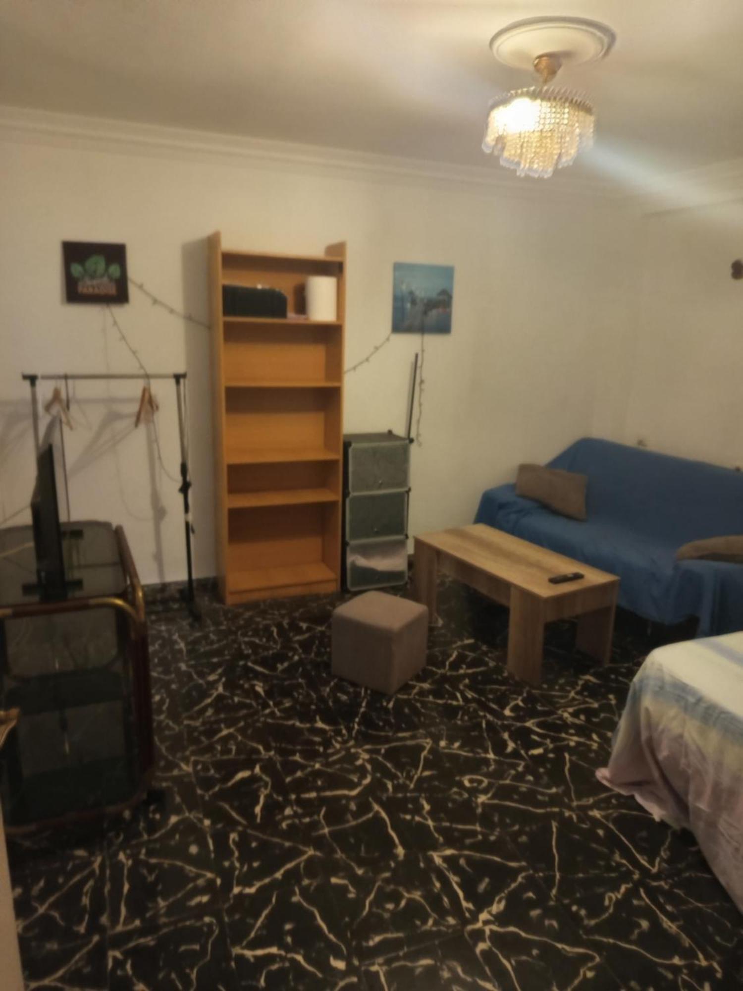 Habitaciones Comodas غانديا المظهر الخارجي الصورة