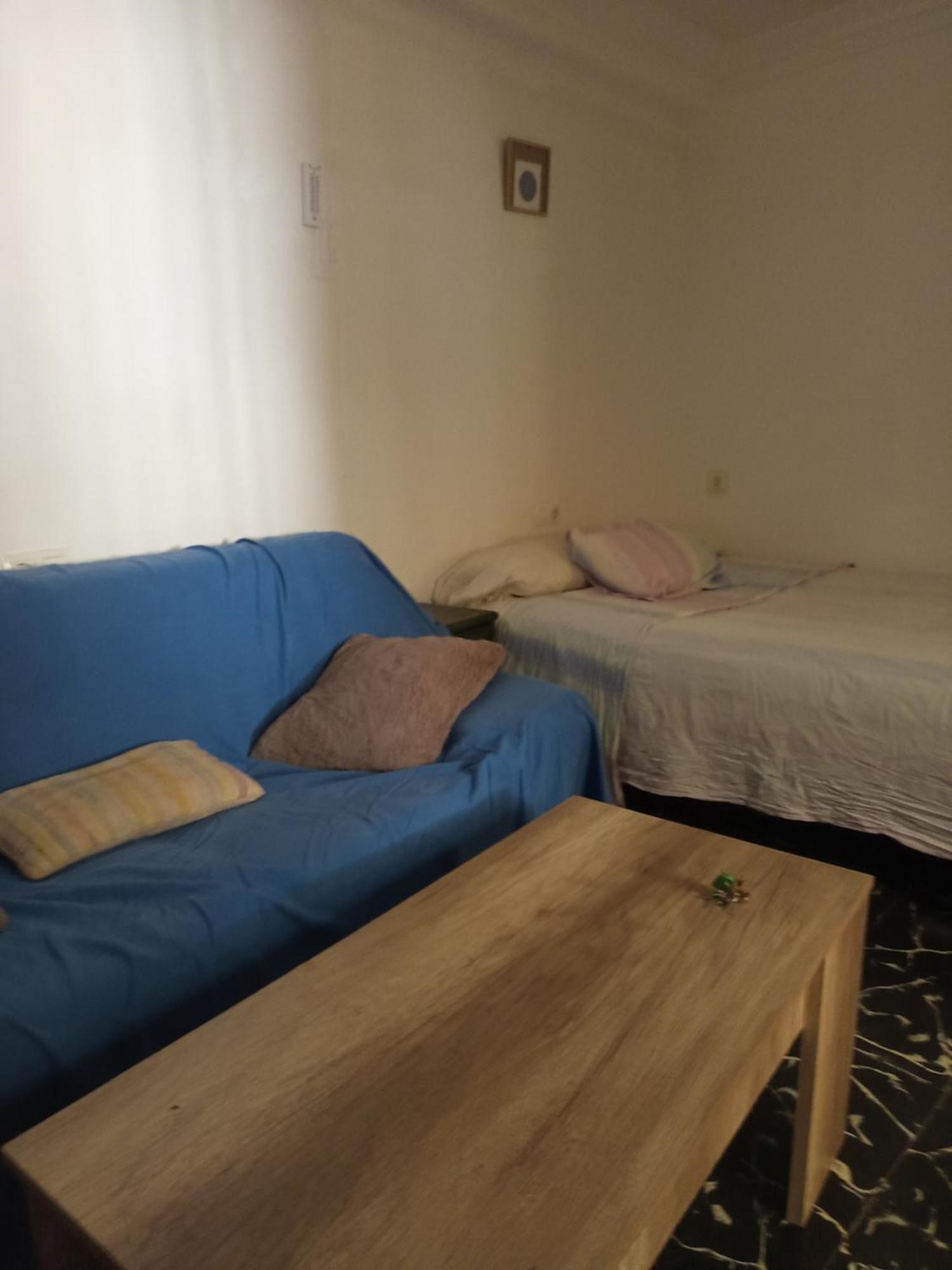 Habitaciones Comodas غانديا المظهر الخارجي الصورة